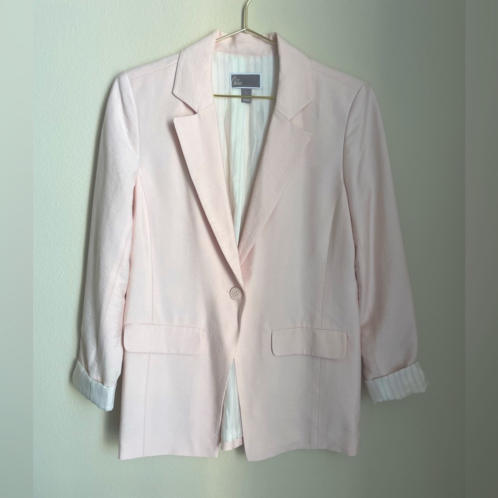 Light Pink 3/4 Sleeve Blazer with Contrasting Lining